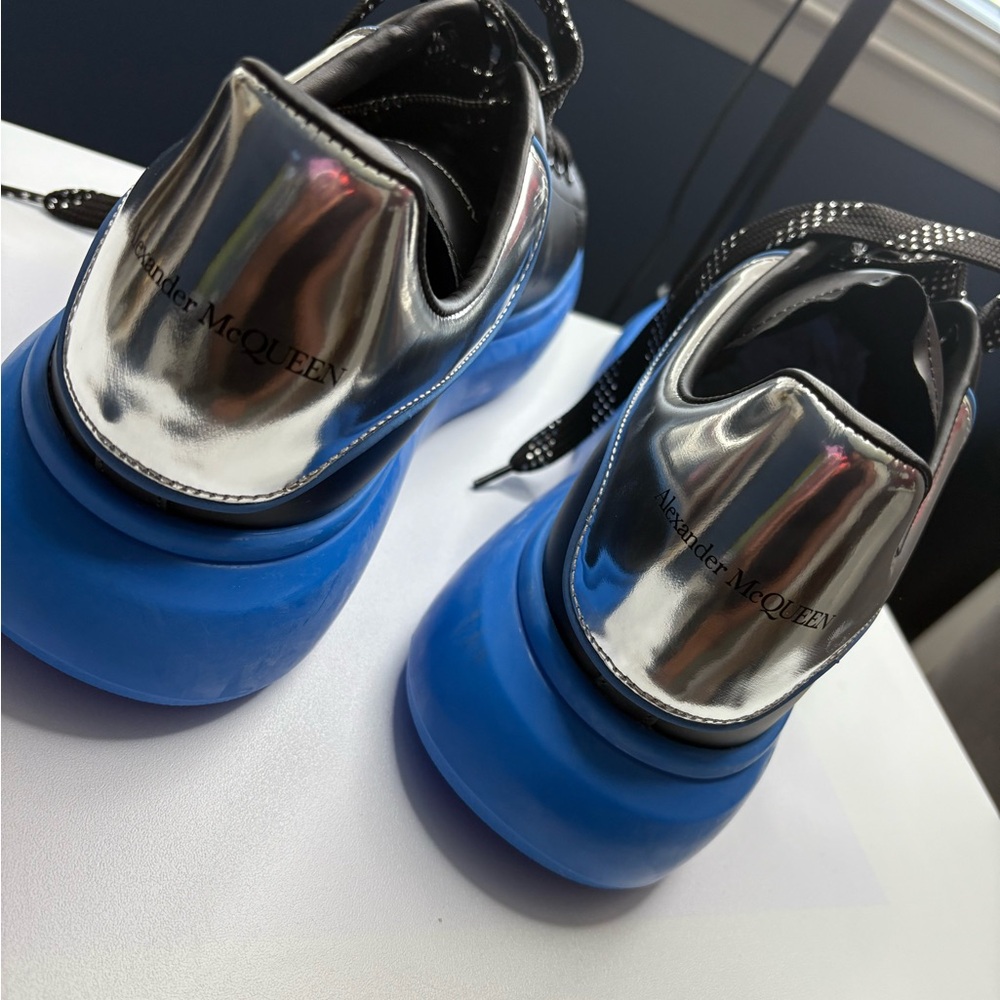 Alexander McQueen Black and Blue Sneakers - Picture 5 of 10